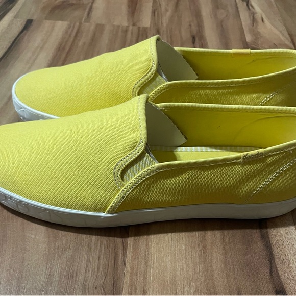 Keds X Kate Spade New York Double Decker Logo Foxing Canvas Sneakers
Sz 9.5 - Picture 4 of 12